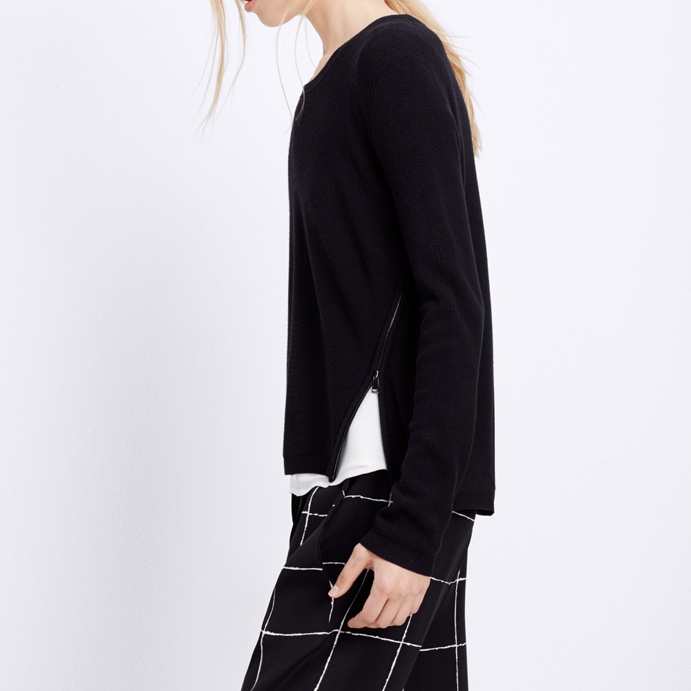 Abercrombie and Fitch Black Sweater